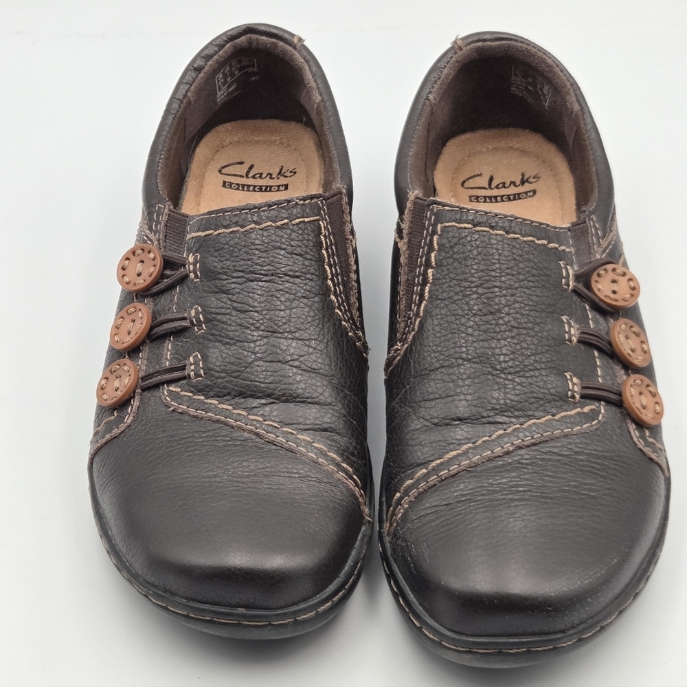 Women’s Clarks Collection Leather Slip On Shoes Size 7M Brown Comfort Cushioned